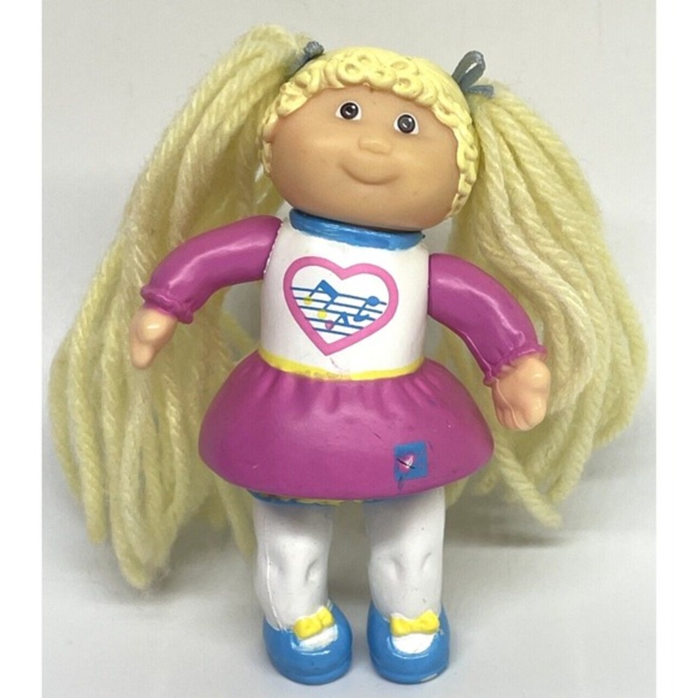 Vintage‎ 1984 Cabbage Patch Kids Figure Poseable Girl Yellow Hair Music Dress